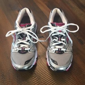 Saucony running shoes